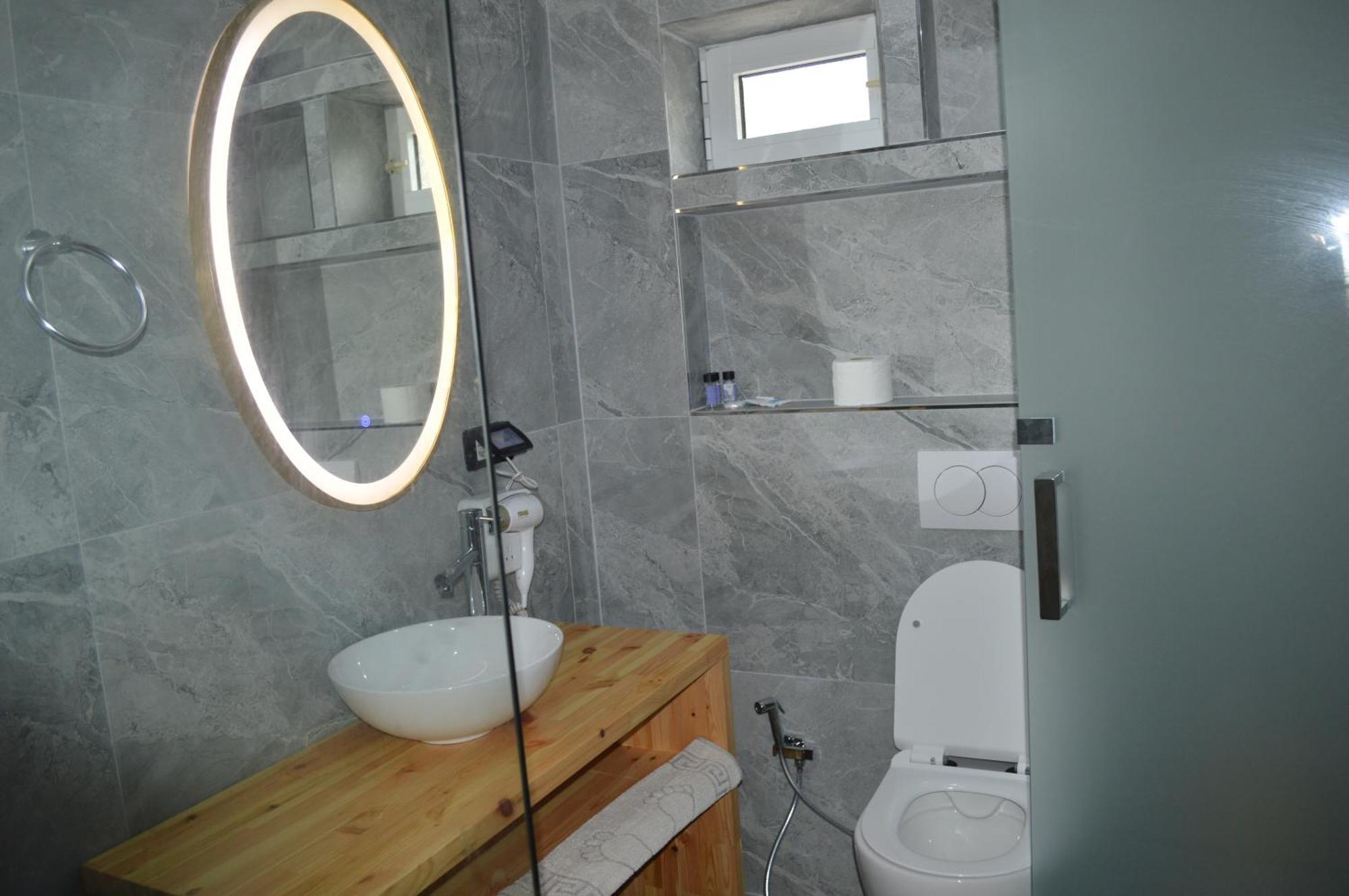 Bed and Breakfast Velco Bb Himara Экстерьер фото