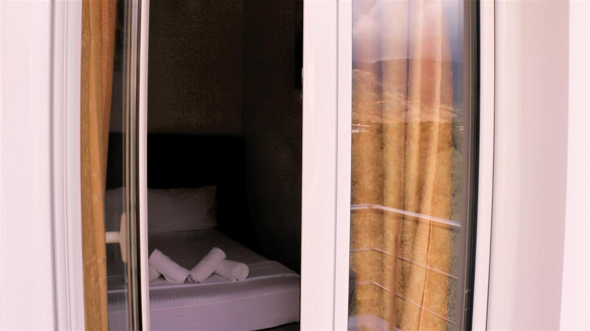 Bed and Breakfast Velco Bb Himara Экстерьер фото