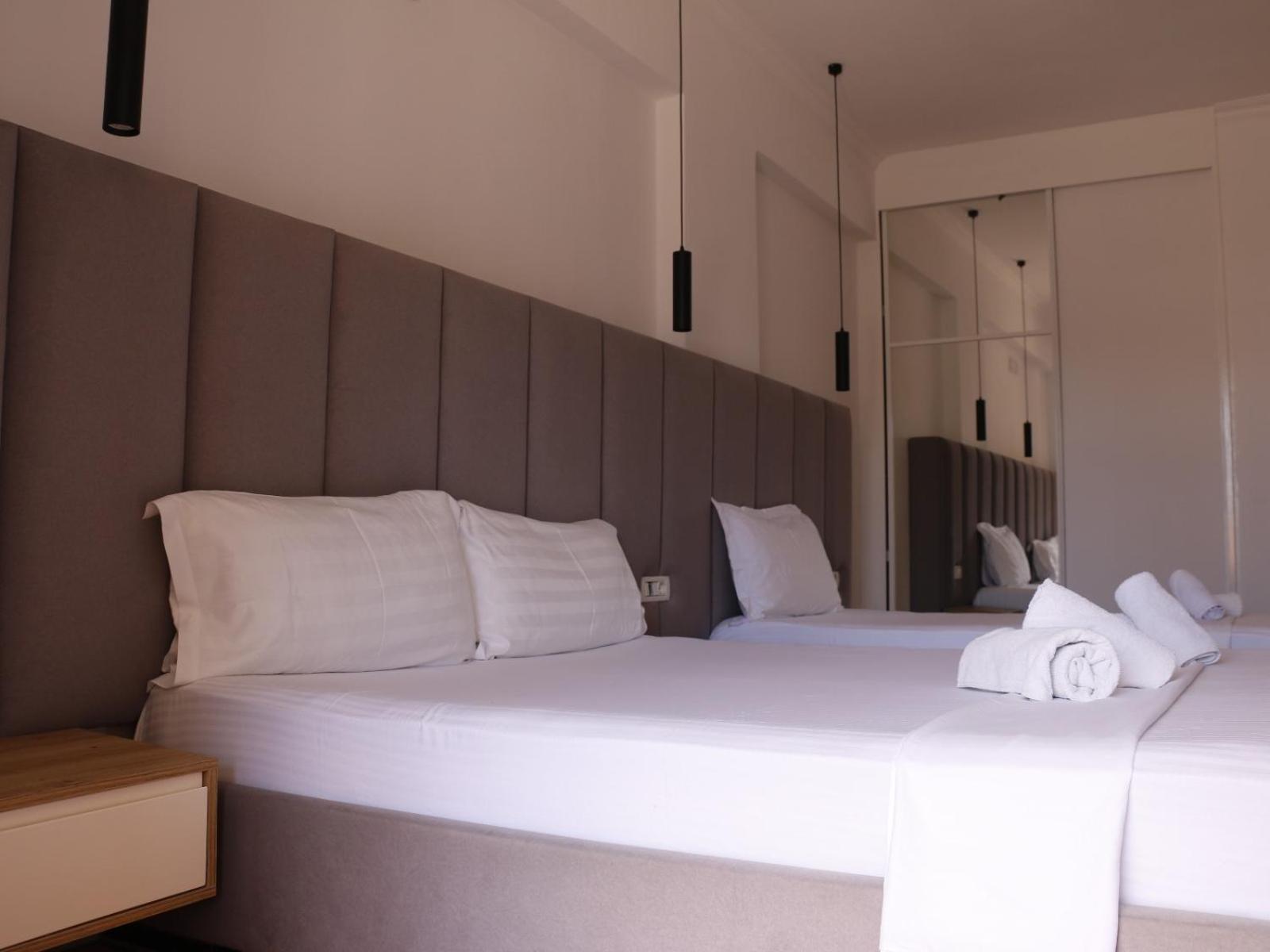 Bed and Breakfast Velco Bb Himara Экстерьер фото